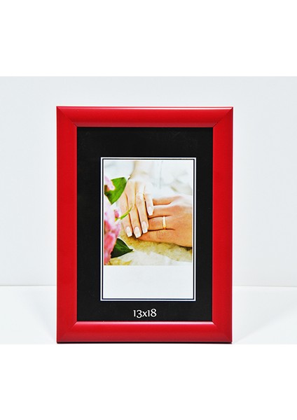 Kişiye Özel Resim Çerçevesi 13 x 18 cm Kırmızı