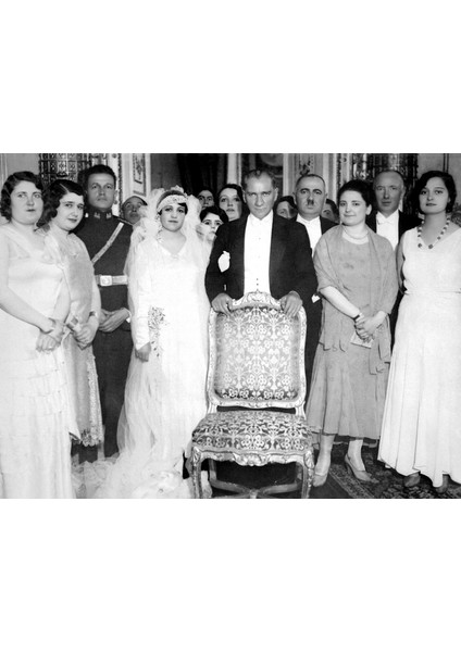 Atatürk Latife Hanımla Kanvas Tablo fiyatları