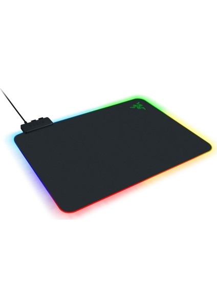 FireFly V2 Mouse Pad RZ02-03020100-R3M1