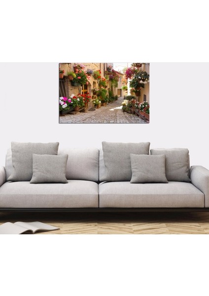Çiçekli Taş Sokaklar Fotoğraf Kanvas Tablo