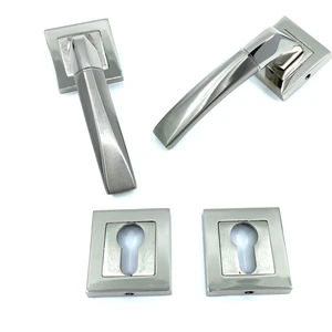 İstanbul Door Handles Stanbul Door Handles Kristal Rozetli Kapı Kolu Nikel Saten Yale