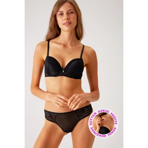Pierre Cardin Siyah 4810 Milan Çiçek Desen Dantelli Push Up Dolgulu Iç Çamaşırı Takımı (Tak - Çıkar Askılı)