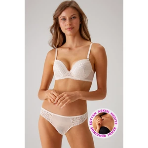 Pierre Cardin Inci 4810 Milan Çiçek Desen Dantelli Push Up Dolgulu Iç Çamaşırı Takımı (Tak - Çıkar Askılı)