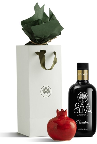 Gaia Oliva Premium Ayvalık Erken Hasat Natürel Sızma Zeytinyağı ve El Yapımı Dekoratif Narlı Set (Yeni Hasat)