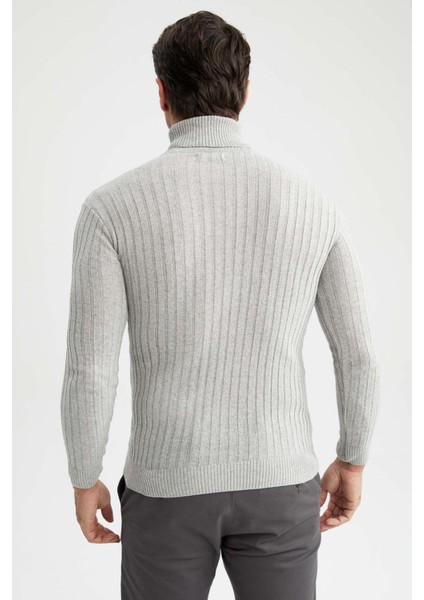 Regular Fit Balıkçı Yaka Triko Kazak Z9558AZ22AU fırsatları