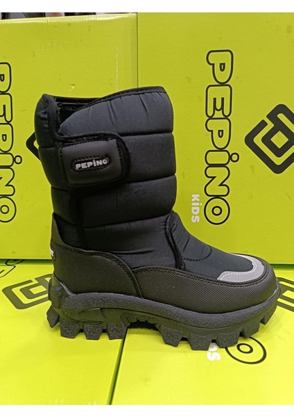 065 1377 Siyah Fılet Çızme