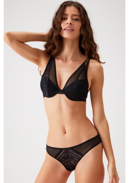 Siyah 4811 Biella Çiçek Desen Soft Push Up Dolgulu Tül Detaylı Iç Çamaşırı Takımı