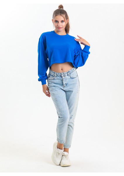 Saks Mavisi Oversize Crop Sweatshirt