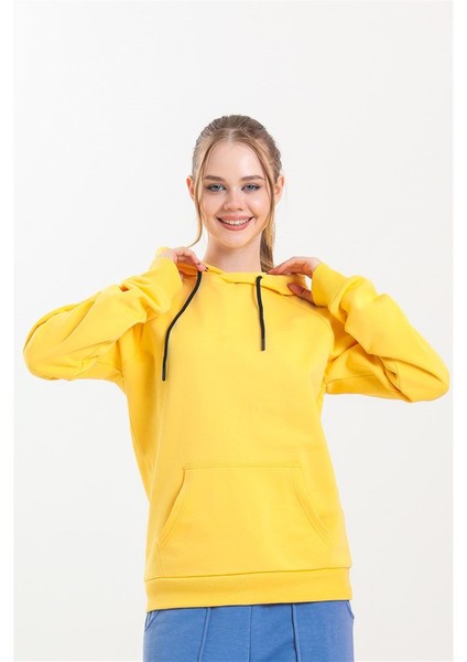 Sarı Kapüşonlu Kanguru Cepli Basic Sweatshirt