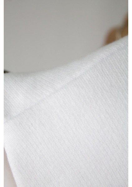 Beyaz Basic Kolsuz Crop Sweatshirt fırsatları