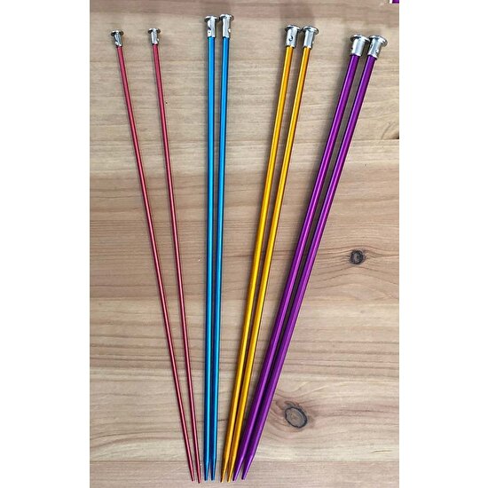 Kezban Tekstil Kısa Renkli Örgü Şiş Seti Titanyum 25 cm ( 2,5-3-3,5-4 ) No 4 Adet Çocuk Şişi