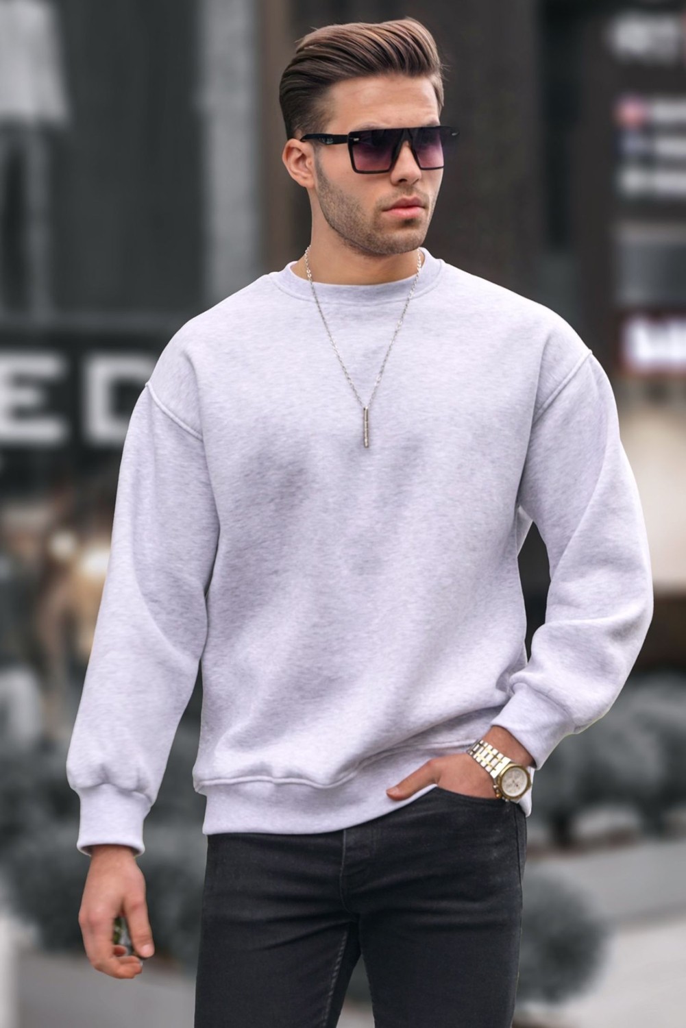 Madmext Siyah Bisiklet Yaka Oversize Şardonlu Basic Erkek Sweatshirt 6048