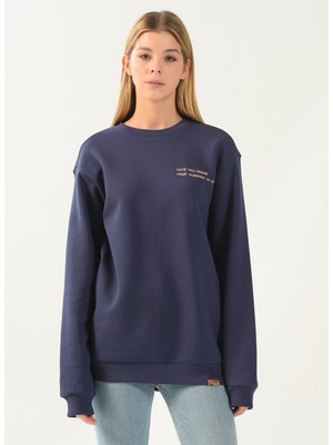 Denim Trip Bisiklet Yaka Nakışlı Lacivert Kadın Sweatshirt DT10063-1 Lacivert