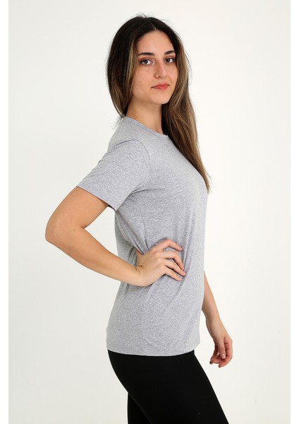 Kadın Gri T-Shirt. Regular Fit (Normal) Kalıp, Basic Model