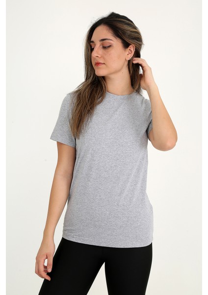 Kadın Gri T-Shirt. Regular Fit (Normal) Kalıp, Basic Model