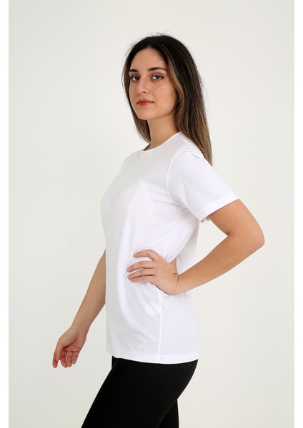 Kadın Beyaz T-Shirt. Regular Fit (Normal) Kalıp, Basic Model
