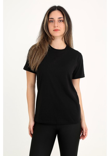 Kadın Siyah T-Shirt. Regular Fit (Normal) Kalıp, Basic Model
