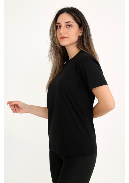Kadın Siyah T-Shirt. Regular Fit (Normal) Kalıp, Basic Model modelleri