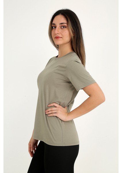 Kadın Haki T-Shirt. Regular Fit (Normal) Kalıp, Basic Model