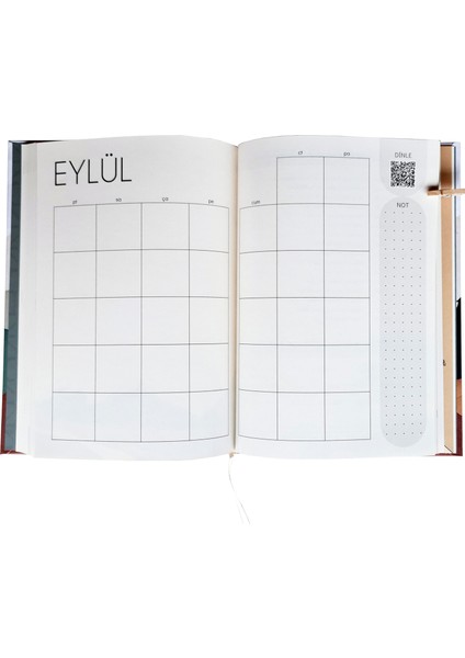 Yeni Bir Gün Süresiz ve Tarihsiz Sert Kapaklı Planlayıcı Ajanda modelleri