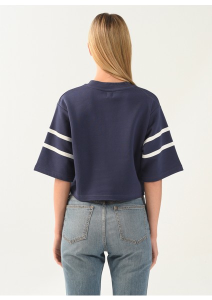 Bisiklet Yaka Baskılı Lacivert Kadın Sweatshirt DT10055-1 Lacivert fiyatları