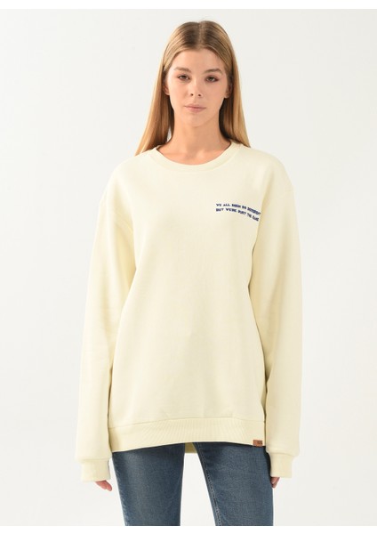 Bisiklet Yaka Nakışlı Ekru Kadın Sweatshirt DT10063-5 Ekru