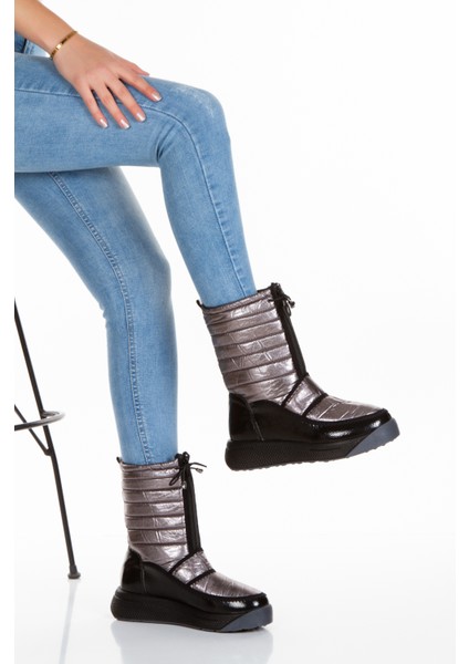 610-PL Kadın Platin Trak Tabanlı Paraşüt Kumaşlı Kar Botu