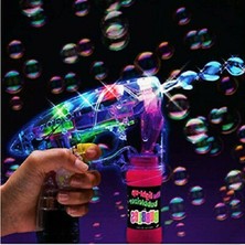Kuzey Yılbaşı Hediyeleri Renkli Işıklı Köpük Tabancası Bubbles Gun Baloncuk Tabancası + 2 Özel Yedek Köpük 1.kalite