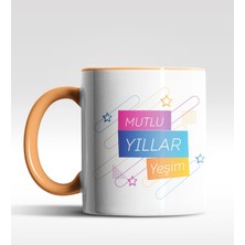 Hediye Zengini Kişiye Özel Mutlu Yıllar Yıldızlı Tasarımlı Turuncu Kupa