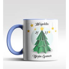 Hediye Zengini Kişiye Özel Hoş Geldin 2022 Çam Ağacı Tasarımlı Mavi Kupa