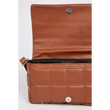 Bagorama Kadın Suni Deri Kapitone Zincirli Omuz Çantası - Taba
