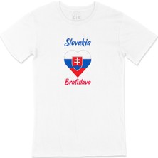 Cix Bratislava Slovakya Bayraklı Kalpli Tişört