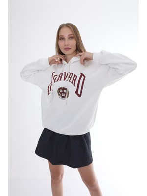 Mad&Calf  Kadın Beyaz Baskılı Oversize Kapüşonlu Sweatshirt