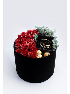 Watchofroyal Round Bıg  Red  Rose And  Bracele