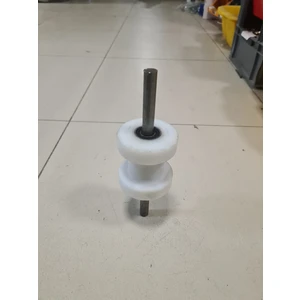 40x40 mm Makara Polyamid Beyaz 1 Adet (Panel Uçan Kapı Makarası Aparatı)