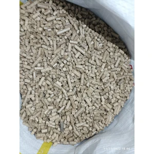 Pelin Pelet Kedi Kumu Çam Pelet 6 mm - 40LT (20 Kg)