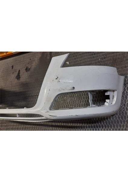 Tampon Ön Parça No: 8P0807105E, 8P0807437H [audi A 3 2008-2014]