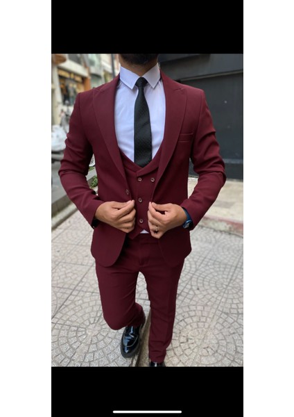 Slimfit  Yelekli  Takım  Elbise