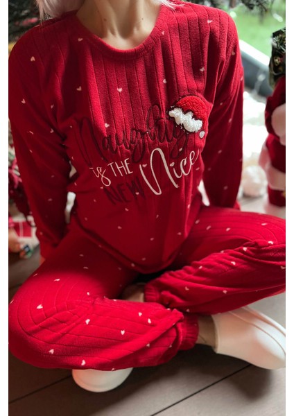 Yılbaşı Desenli Peluş Polar Pijama Takımı indirimleri