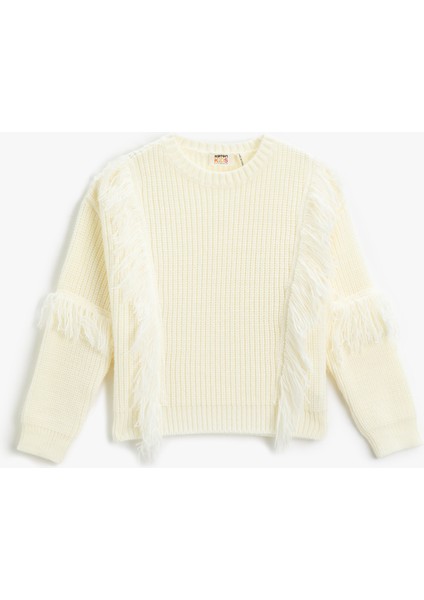 Örgü Kazak Püskül Detaylı Bisiklet Yaka Uzun Kollu