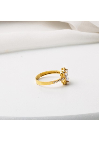 14 Ayar Altın Baget Taşlı Yüzük fırsatları