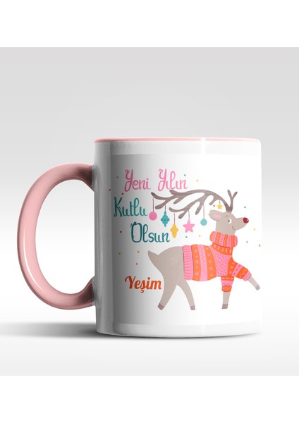 Kişiye Özel Yeni Yılın Kutlu Olsun Geyik Tasarımlı Pembe Kupa