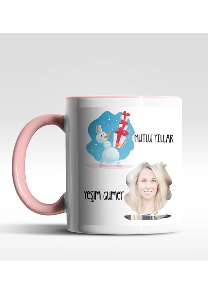Kişiye Özel Mutlu Yıllar Fotoğraflı Tasarımlı Pembe Kupa