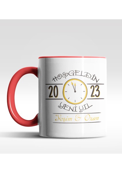 Kişiye Özel Hoş Geldin 2022 Saat Tasarımlı Kırmızı Kupa