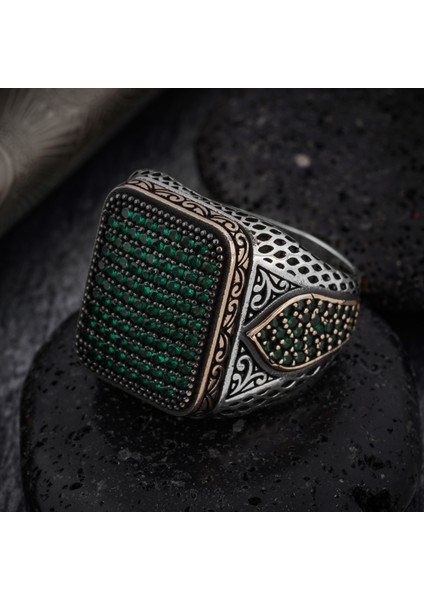925 Ayar Gümüş Erkek Yüzük Mini Zirkon Işleme Parlak Takı