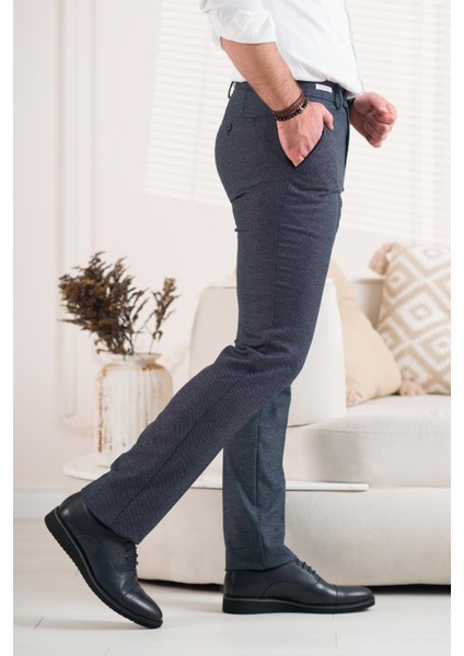 Regular Fit Kuş Gözü Desenli Erkek Kumaş Pantolon