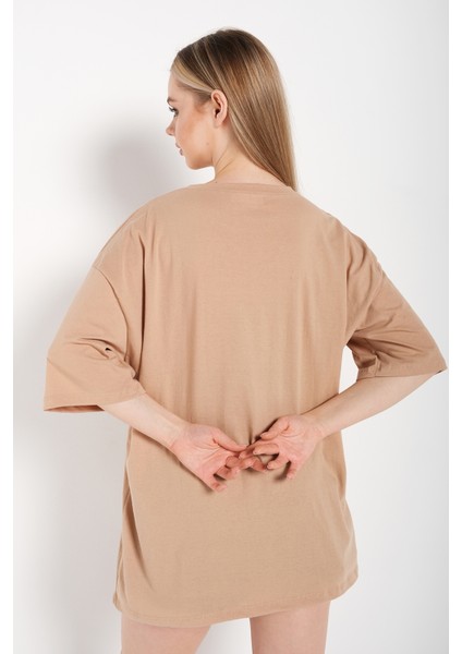 Kadın Coffee Baskılı Oversize T-Shirt indirimleri