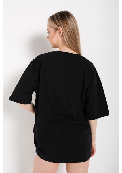Kadın Çizgili Figür Oversize T-Shirt indirimleri