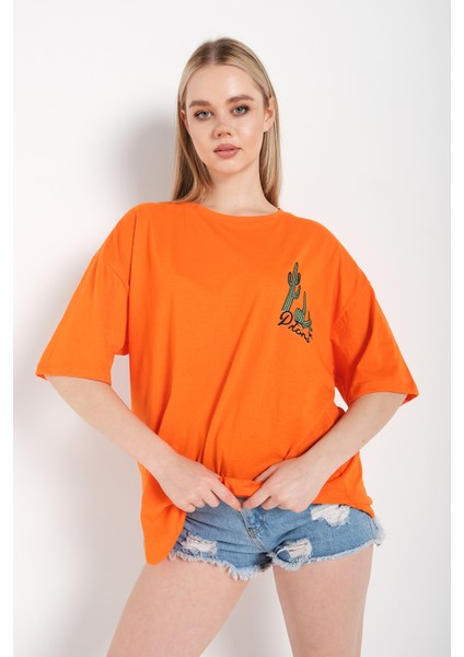 Kadın Oversize Kaktüs Baskılı T-Shirt Tişört