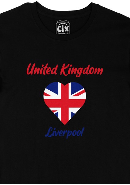 Liverpol Ingiltere Bayraklı Kalpli Siyah Tişört fiyatları
